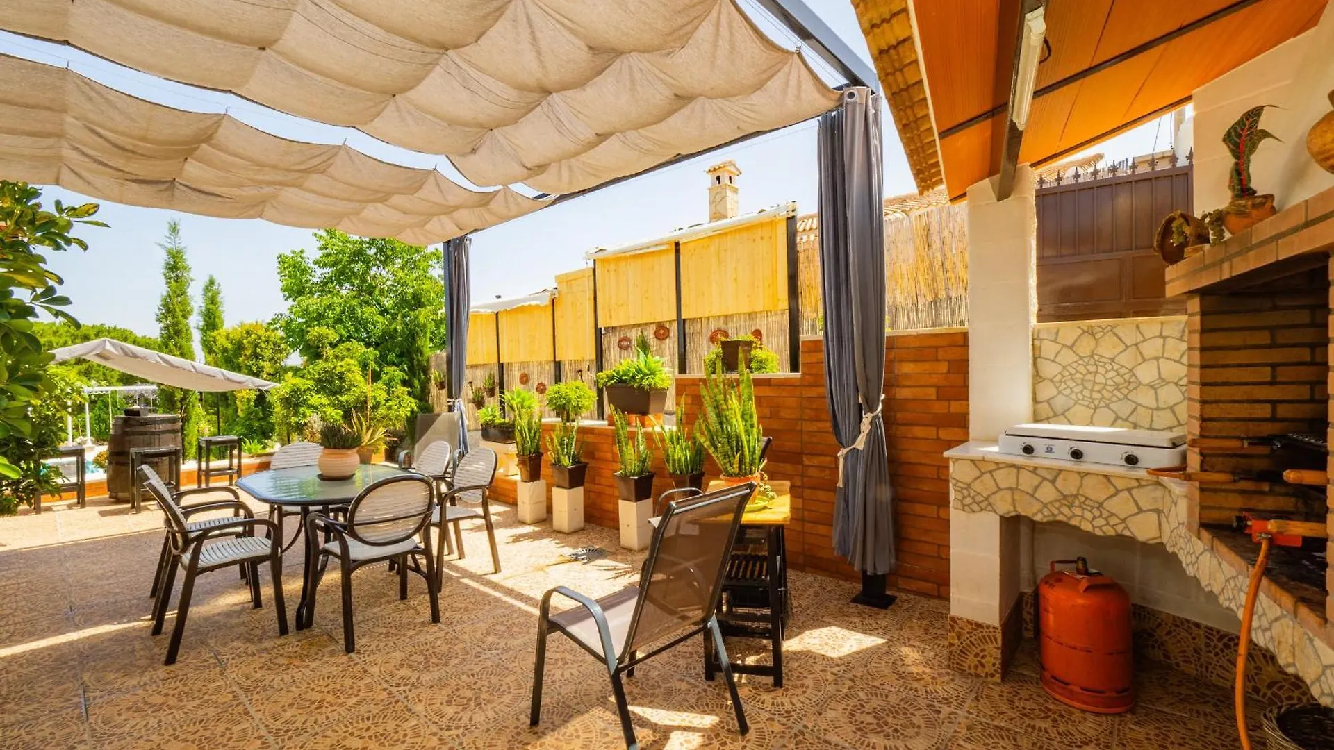 فيلا Cubo'S Casa El Azahar Alhaurín el Grande فيلة